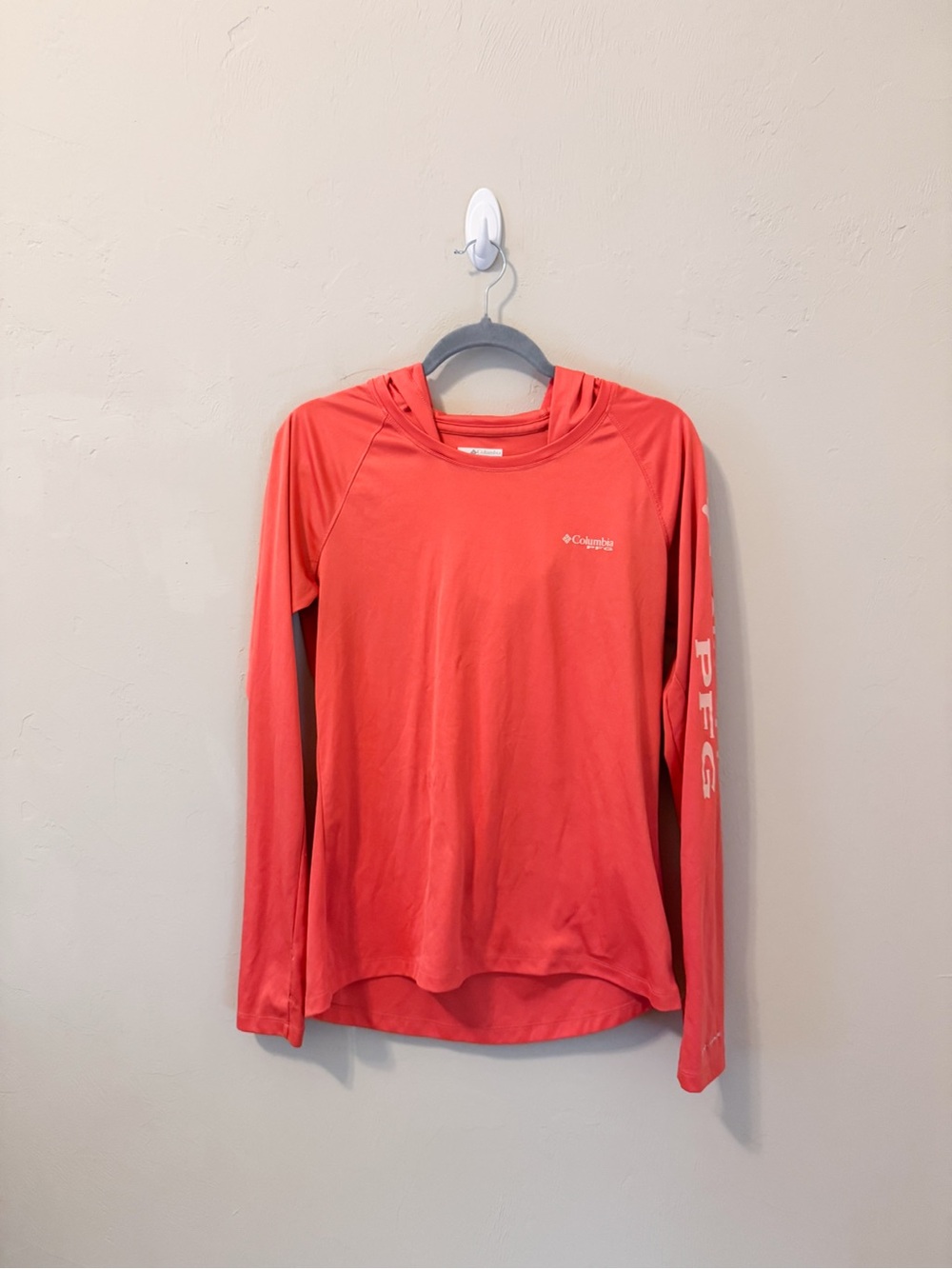 Columbia Coral Long-Sleeve Hooded PFG Shirt